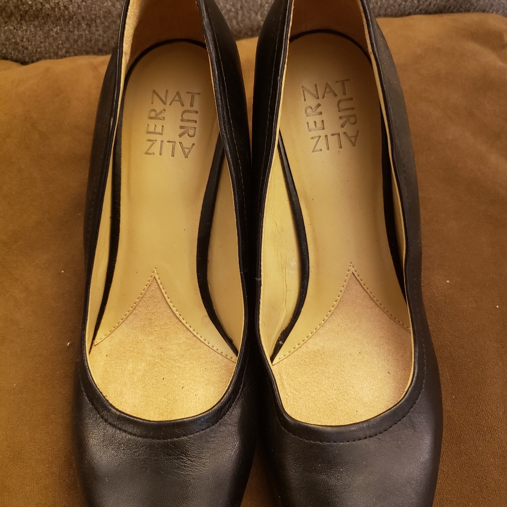 ECU!!! Great for work or casual wear